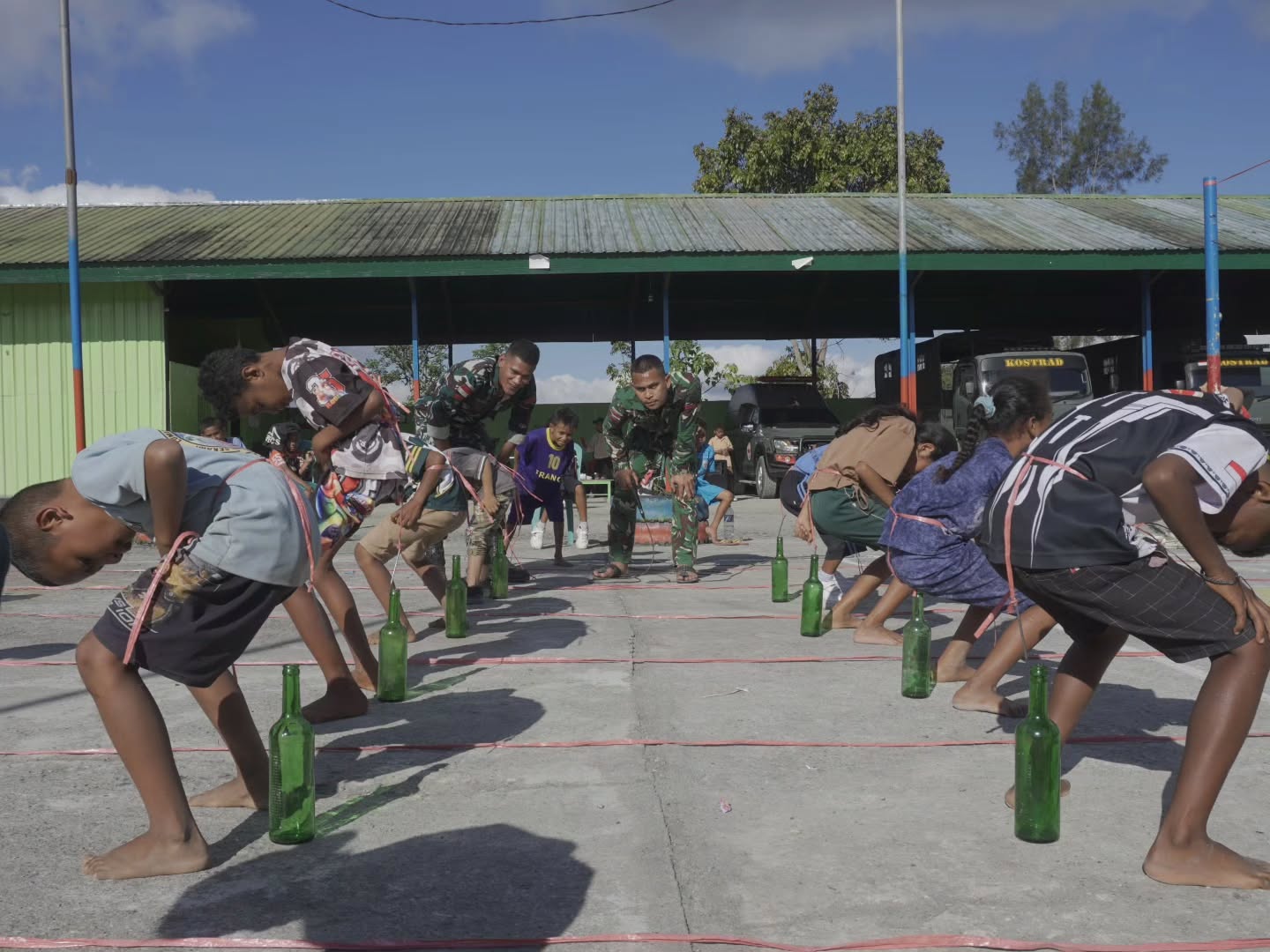 Semarak HUT RI ke-81, Satgas Pamtas Yonarhanud 2 Kostrad Gelar Lomba Anak di Perbatasan NTT