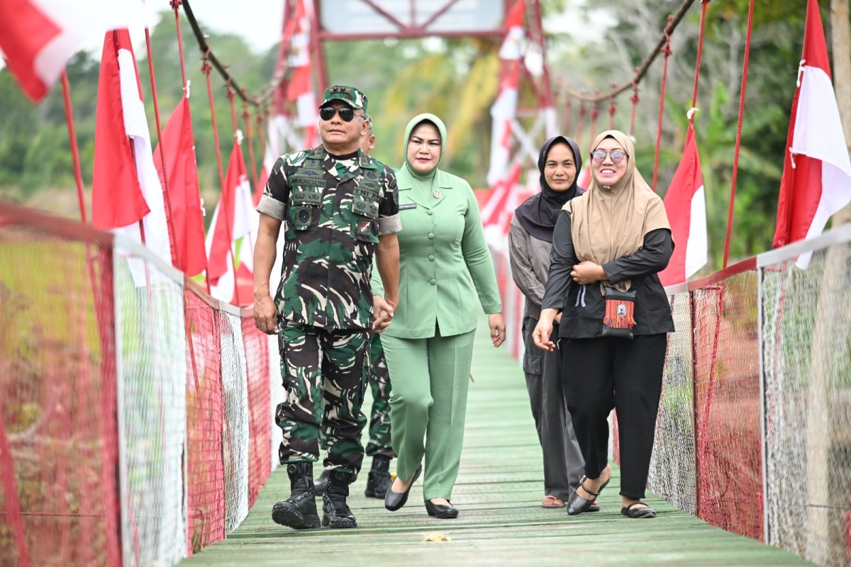 133 Jembatan Telah Dibangun, Pangdam XIV/Hasanuddin Tinjau Jembatan Perintis Garuda di Wajo
