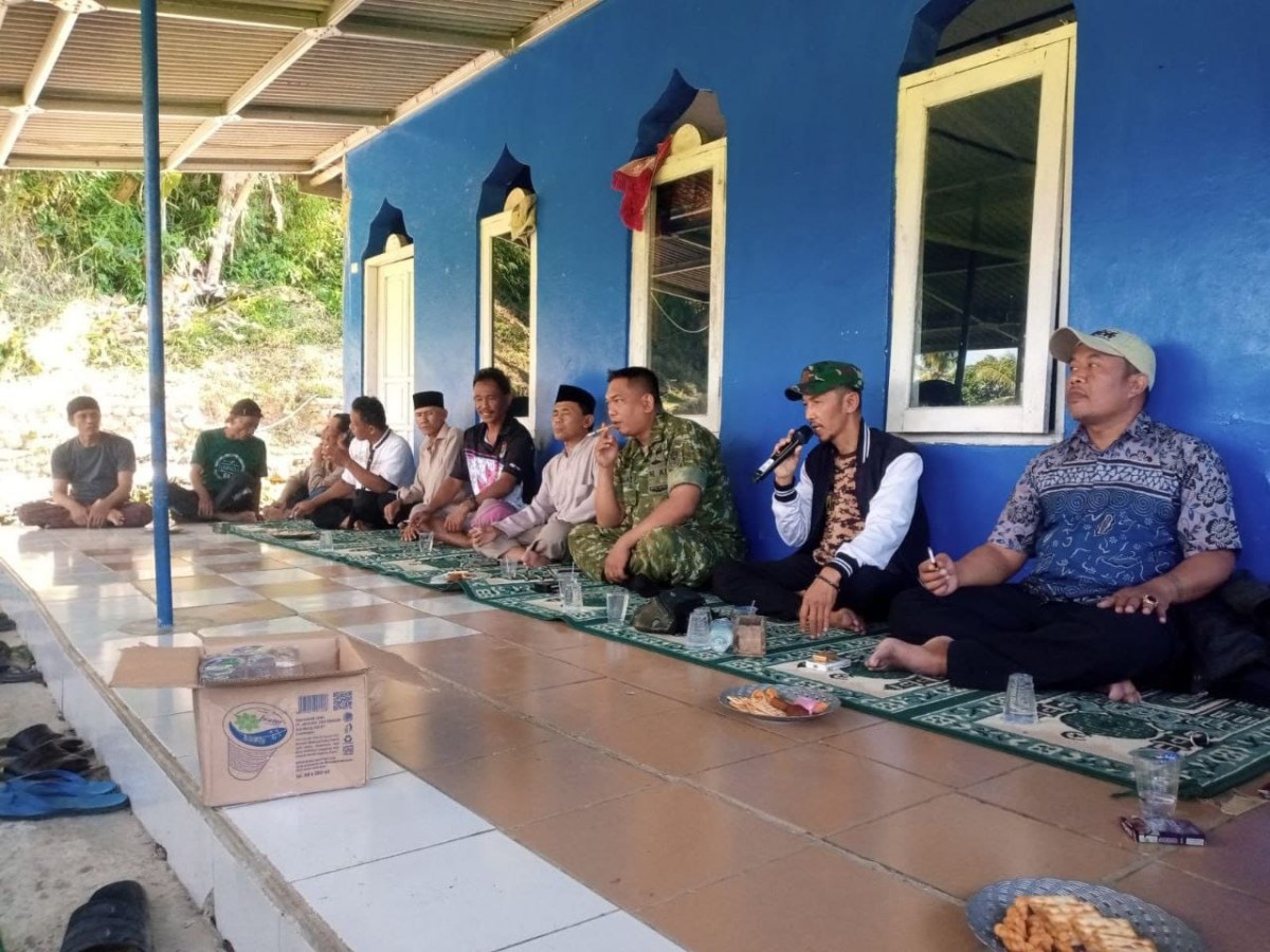 Babinsa Caringin Sosialisasikan OPLAH dan Pembangunan Irigasi kepada Masyarakat