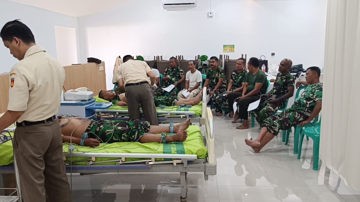 Kodim 0712/Tegal Gelar Pemeriksaan EKG, Dukung Deteksi Dini Kesehatan Jantung Personel