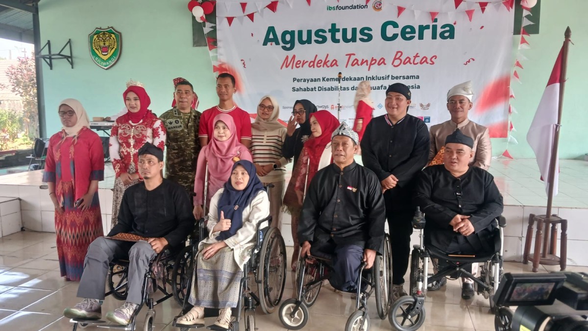 Meriah, HUT RI ke-81 Bersama Sahabat Disabilitas dan Dhuafa Indonesia di Yonkav 4/KC