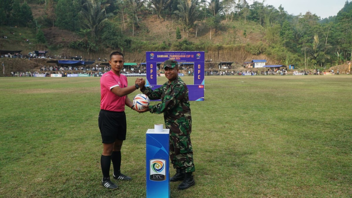 Semarak HUT RI dan TNI, Turnamen Sepak Bola Danramil Paninggaran Cup XII 2026 Resmi Dibuka