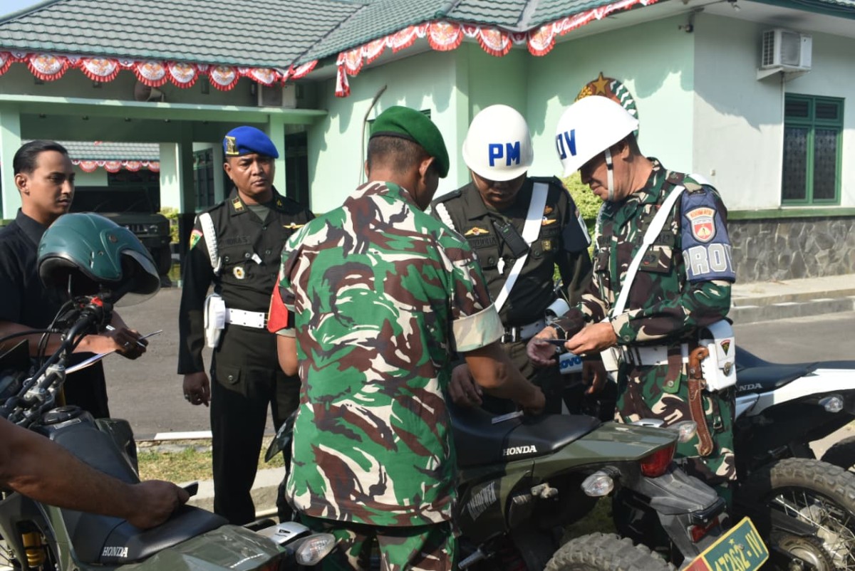Operasi Gaktib “Waspada Wira Keris” TA 2026, Subdenpom IV/1-3 Tegal Periksa Personel dan Kendaraan Kodim 0712/Tegal