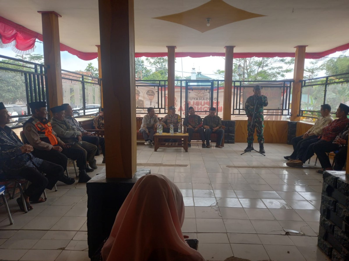 Danramil 2210/Pabuaran Hadiri Acara Lepas Sambut Pejabat Kecamatan Pabuaran