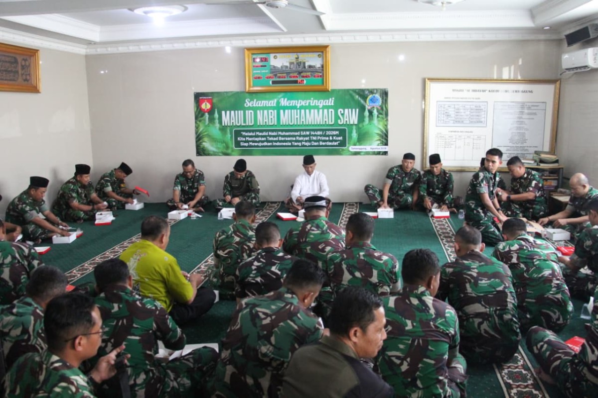 Maulid Nabi di Masjid Al Hidayah, Dandim 0706/Temanggung Ajak Prajurit Perkuat Iman dan Peduli Keselamatan