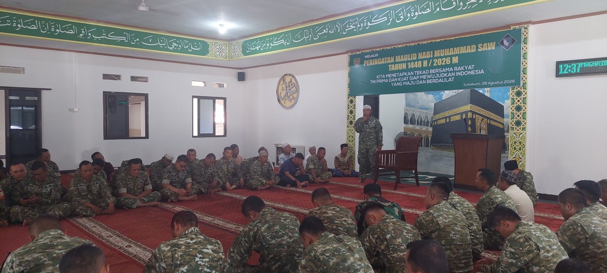 Maulid Nabi di Masjid Abu Bakar, Dandim 0607/Sukabumi Ajak Prajurit Teladani Akhlak Rasulullah