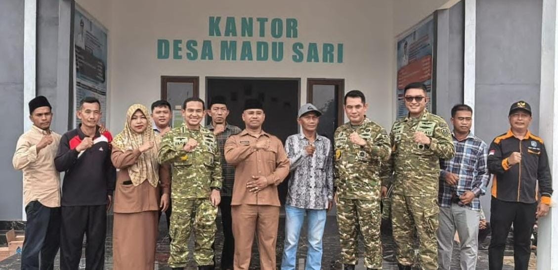 Garda Depan Cegah Bencana: Pasis Sesko TNI Edukasi Warga Kubu Raya Tentang Bahaya Karhutla