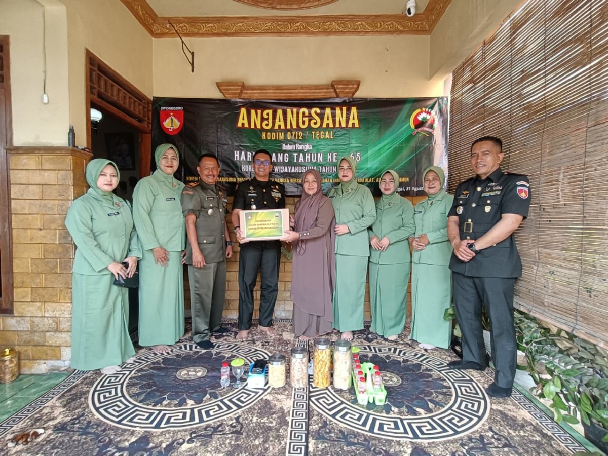 HUT ke-65 Korem 071/Wijayakusuma, Kodim 0712/Tegal Gelar Anjangsana kepada Warakawuri