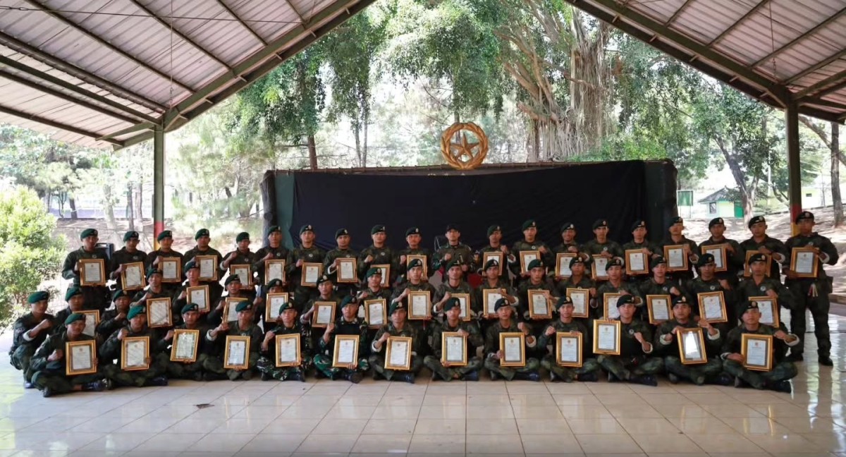Jam Komandan Yonif 330/Tri Dharma, Tekankan Disiplin dan Apresiasi Prajurit Berprestasi