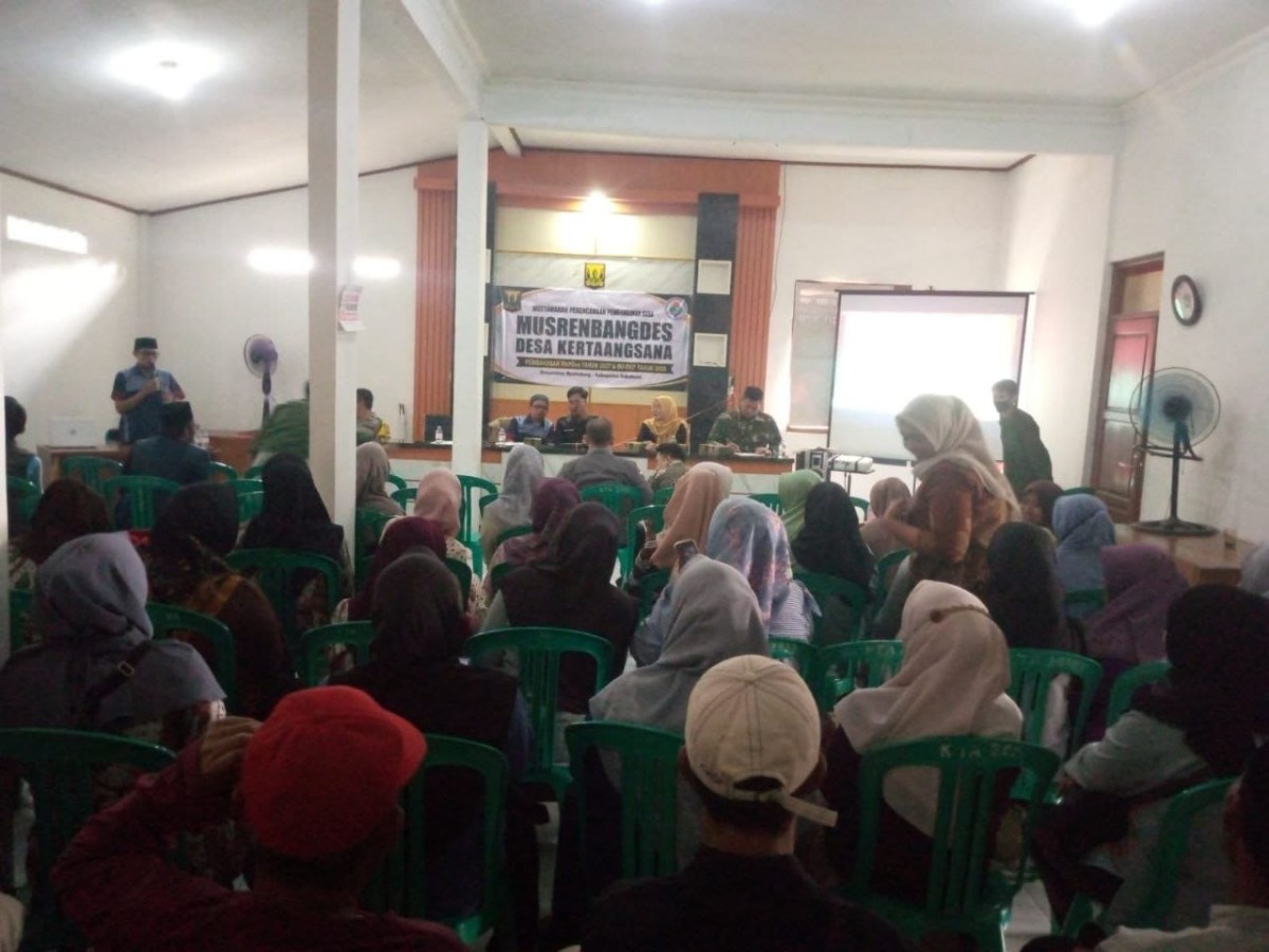 Babinsa Kertaangsana Hadiri Musrenbangdes di Desa Kertaangsana