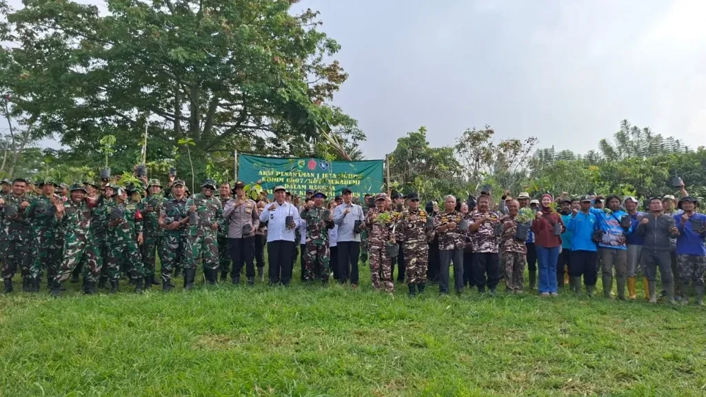 Dalam Rangka Menyambut HUT-81 TNI, Kodim 0607 Kota Sukabumi Tanam Jutaan Pohon Di Lahan Area Ex HGU