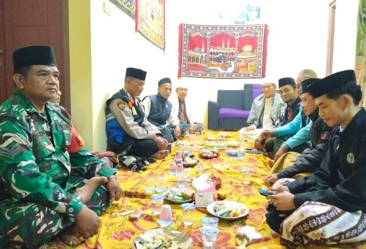 Babinsa Sirnasari Hadiri Peringatan Maulid Nabi Muhammad SAW di Masjid Jami Al-Huda