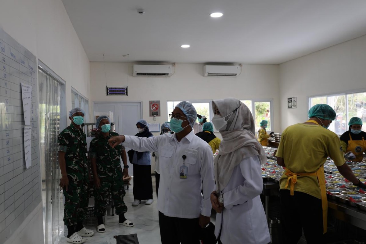 Kodim Sleman Dampingi Tim Monitoring dan Evaluasi MBG