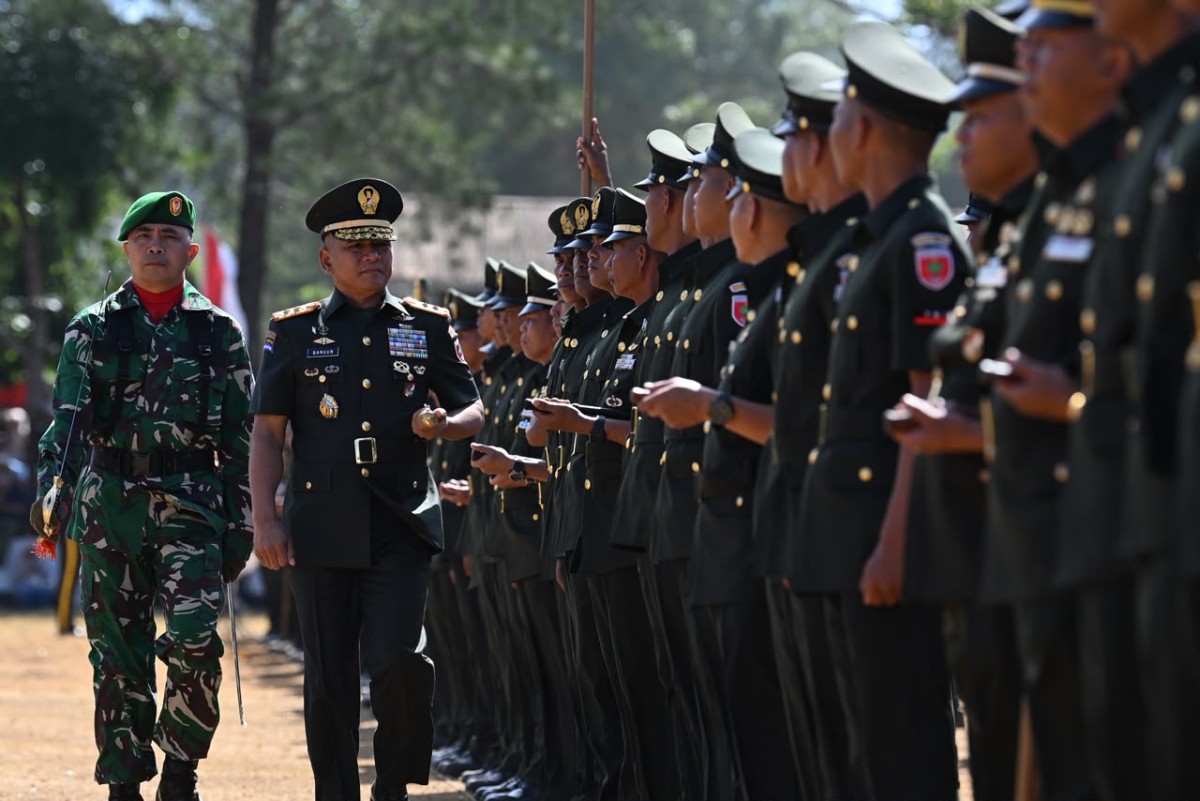 Lantik Prajurit Tamtama Infanteri, Pangdam Hasanuddin Sampaikan Pesan Kasad: Siap Dukung Percepatan Pembangunan