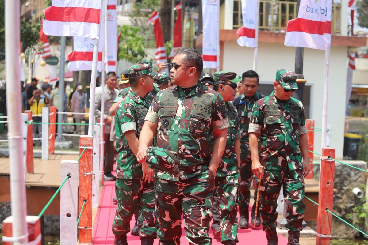 Pangdam III/Siliwangi Dampingi Kasad Tinjau Kincir Air, Situ Bagendit hingga Ketahanan Pangan di Garut dan Bandung
