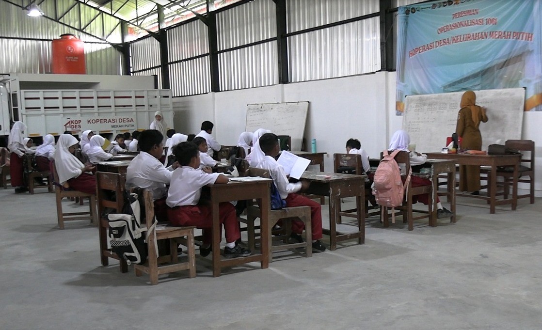 KDKMP Desa Taskombang Jadi Ruang Belajar Sementara SD Negeri 2 Taskombang