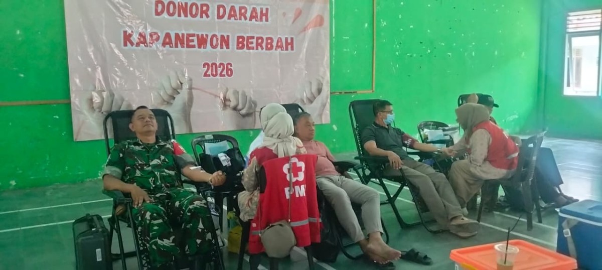 Kepedulian Babinsa Mendonorkan Darah Untuk Sesama