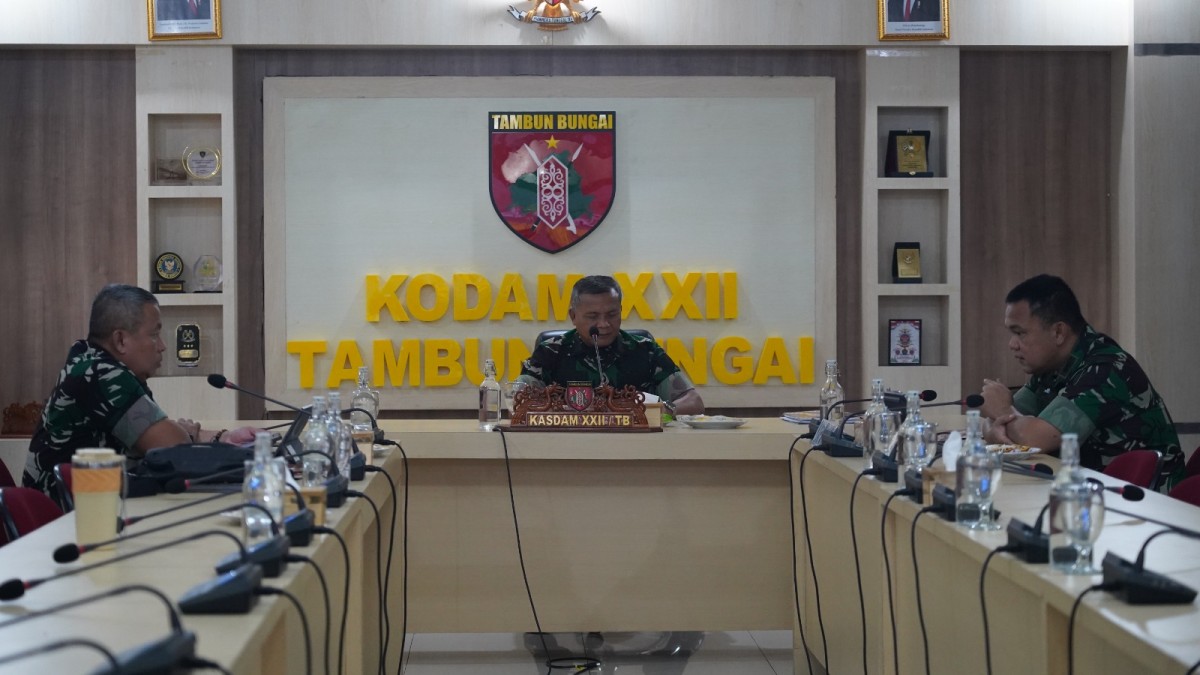 KASDAM XXII/TB IKUTI RAPAT KOMNIS TMMD KE-130 TA 2026