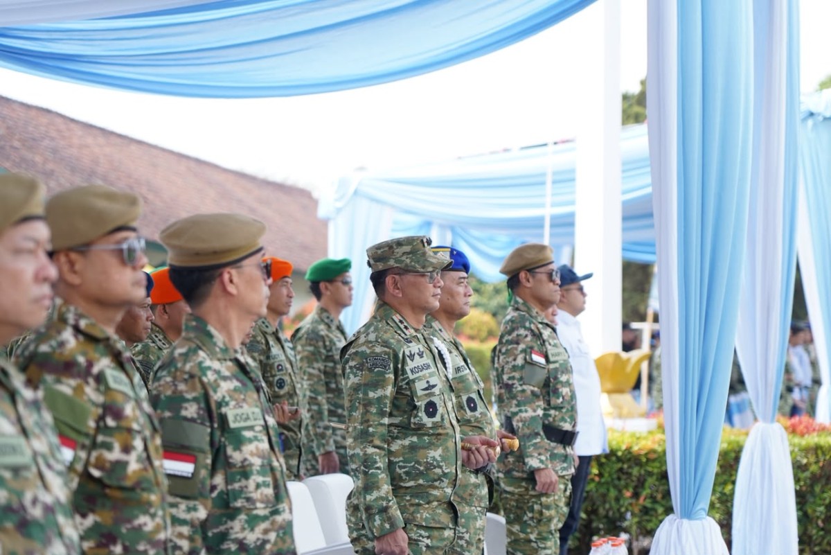 Pangdam III/Siliwangi Hadiri Pembukaan Pelatihan Dasar Kemiliteran Komcad Mitra Udara Tahun 2026