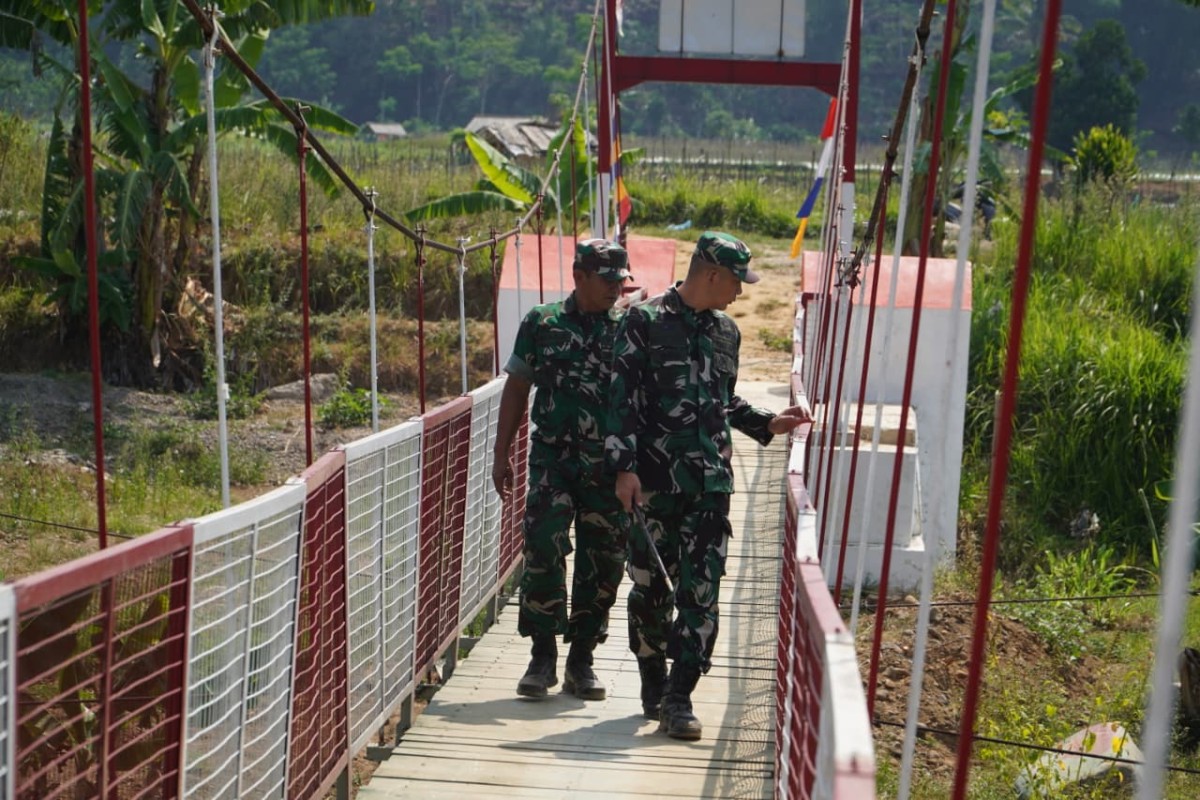 Dandim Temanggung Pastikan Jembatan Gantung Merah Putih Batursari Siap Dukung Aktivitas Warga