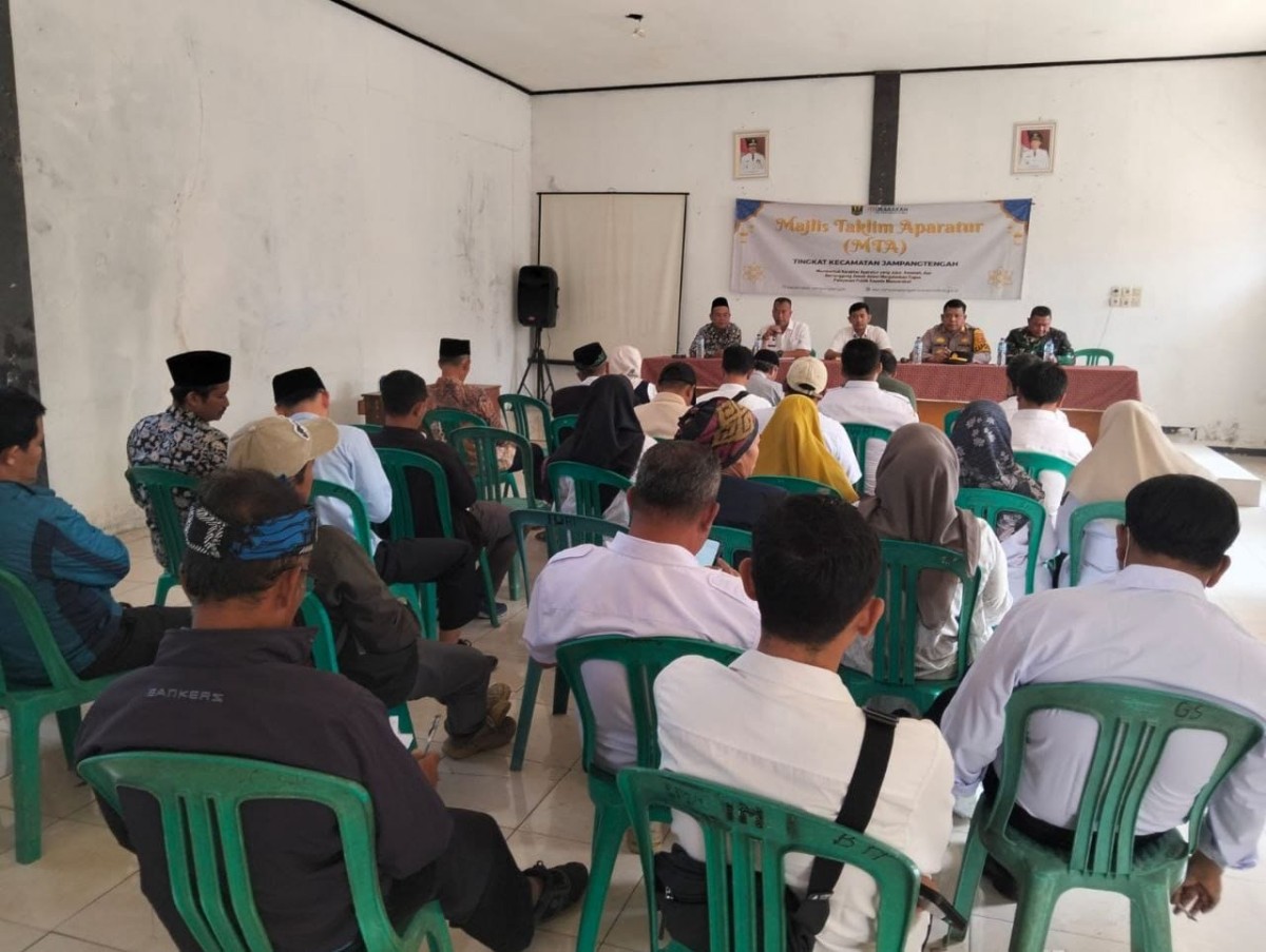Danramil 2207/Jampangtengah Hadiri Rapat Majelis Taklim Aparatur Tingkat Kecamatan