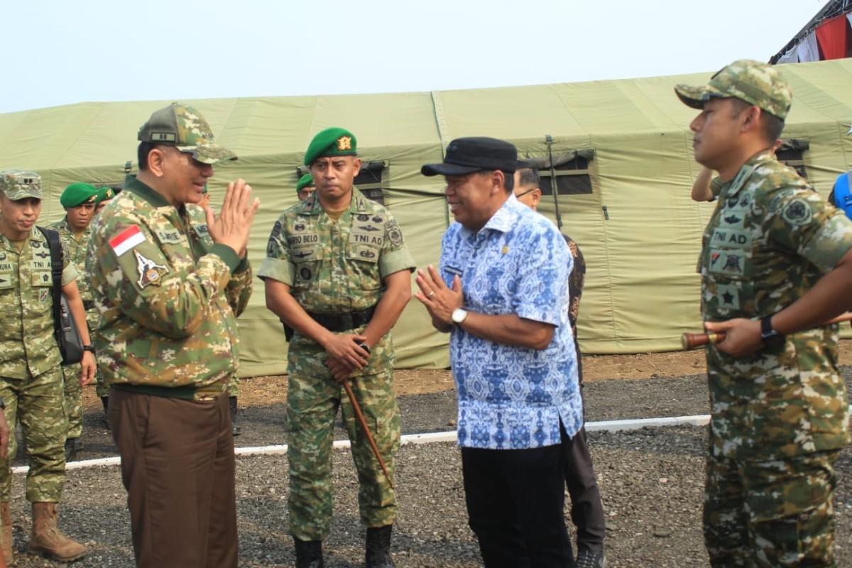 Gegerkan Majalengka! Menhan Sjafrie Sjamsoeddin Kunjungi Yon TP 338/Talaga Manggung, Dandim 0617 dan Bupati Sambut Rombongan