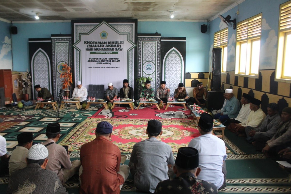 Koramil 1008/Buahdua Hadiri Khotaman Maulid Akbar Nabi Muhammad SAW 1448 H
