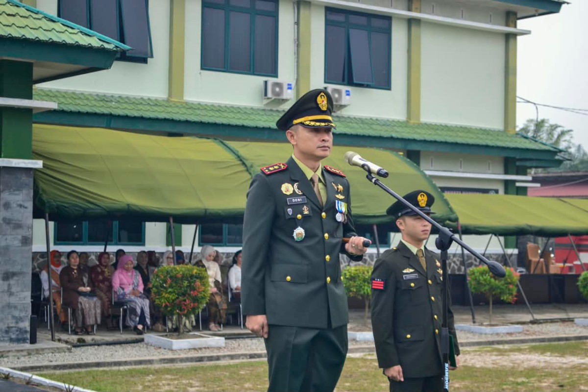 HUT ke-81 TNI, Dandim 1210/Landak Pimpin Upacara dan Teguhkan Semangat Pengabdian kepada Rakyat