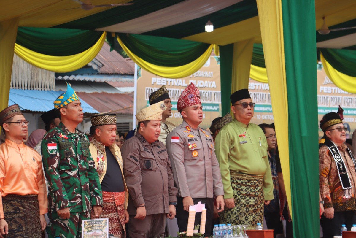 Perkuat Persatuan dan Lestarikan Budaya, Kodim 1204/Sanggau Hadiri Festival Faradje’ XVIII