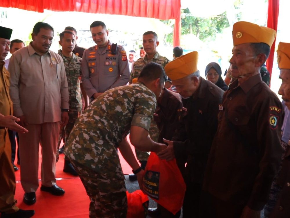 Peringatan HUT ke-81 TNI di Majalengka Sederhana tapi Penuh Makna, Santuni Anak Yatim dan Veteran