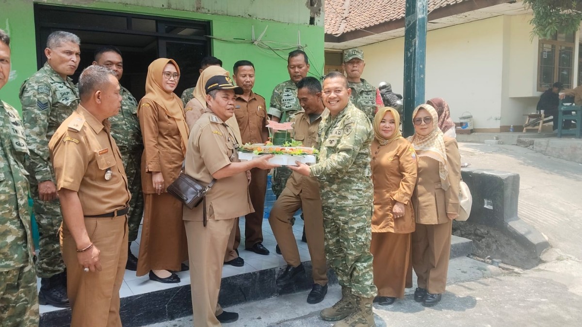 TNI Kuat Bersama Rakyat Sinergi Tiga Kecamatan Sambut HUT TNI di Koramil 1004 Tanjungsari
