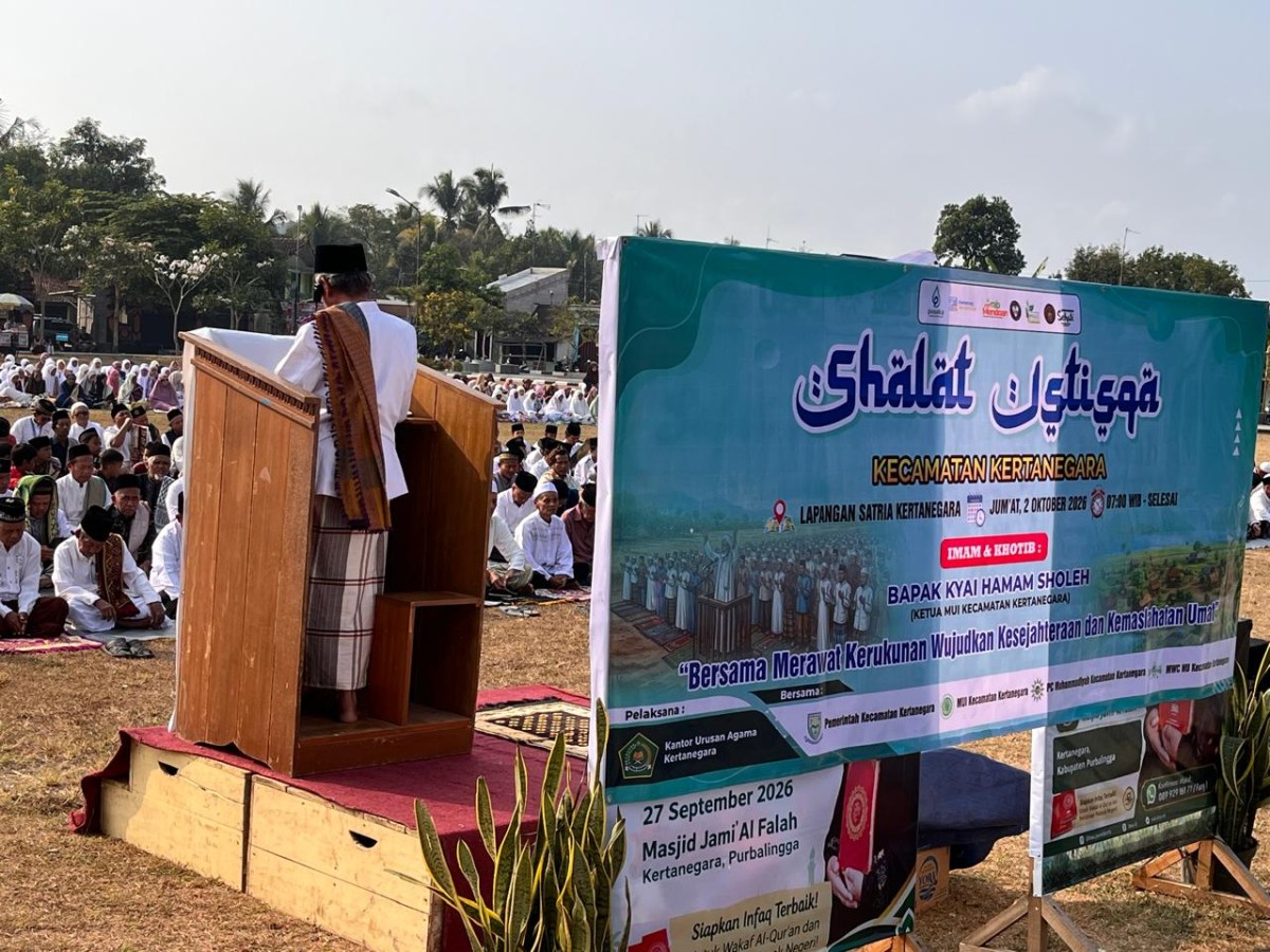 Danposramil Kertanegara Bersama Warga Gelar Sholat Istisqa