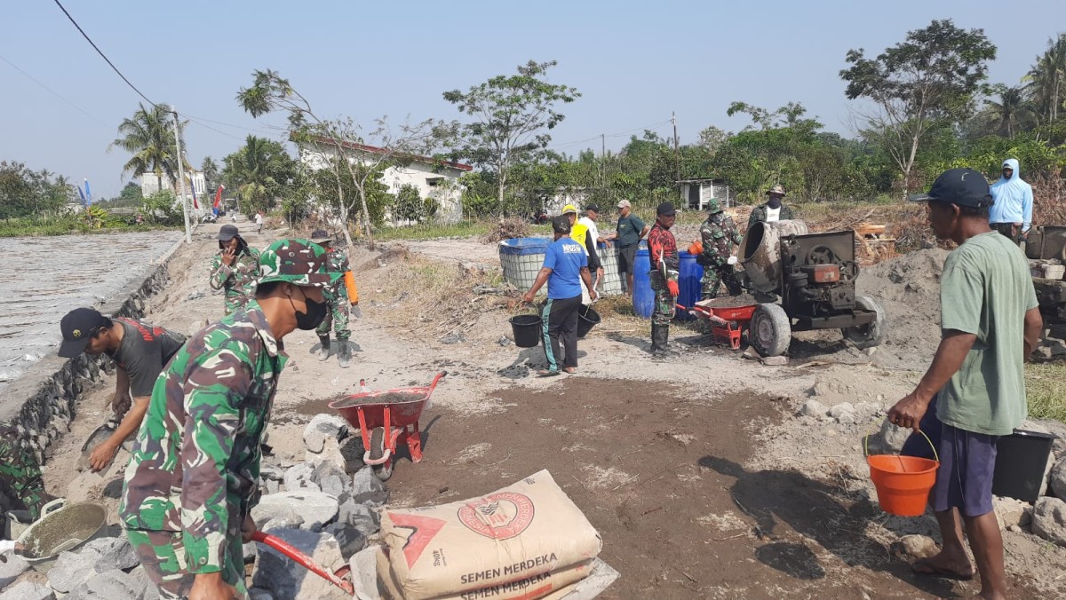 Semangat Gotong Royong Menyala di Lokasi Pra TMMD Kodim 0732/Sleman