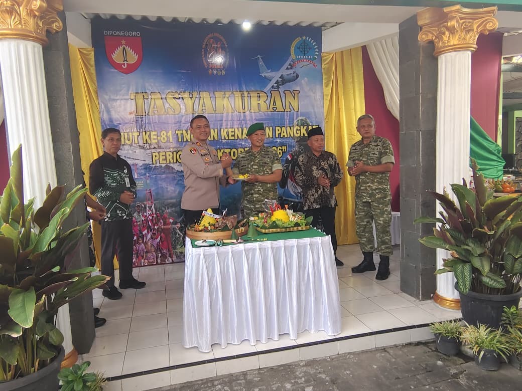 Koramil 17/Gamping mendapat Kejutan Manis dari Polsek dan Kapanewon