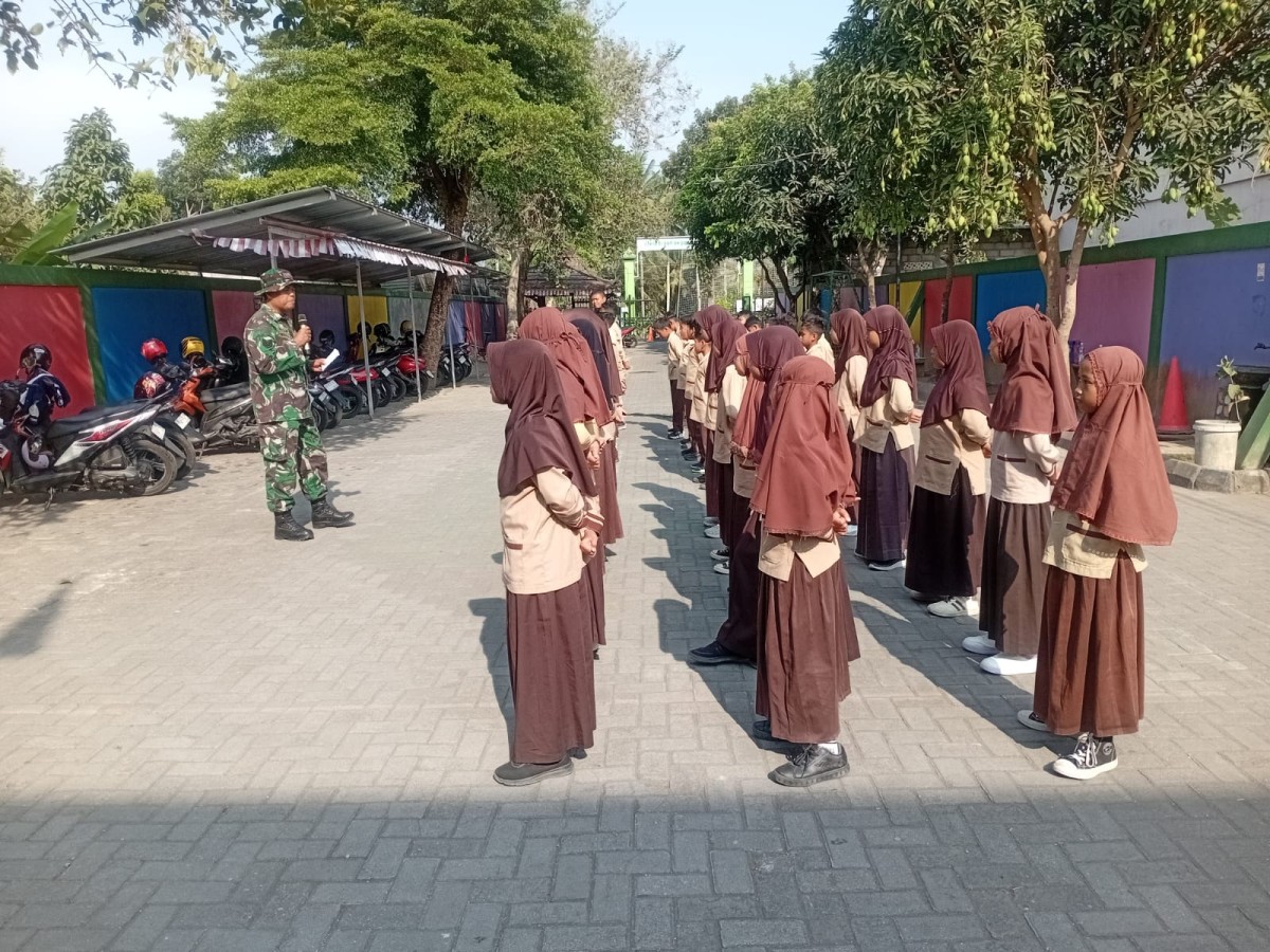 Tingkatkan Kedisiplinan, Koramil 05/Sleman Beri Pembekalan dan Pelatihan Baris-Berbaris