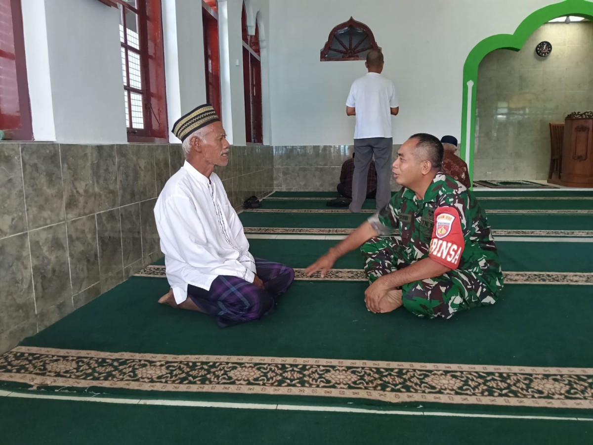 Babinsa Merajut Keharmonisan di Bangunkerto