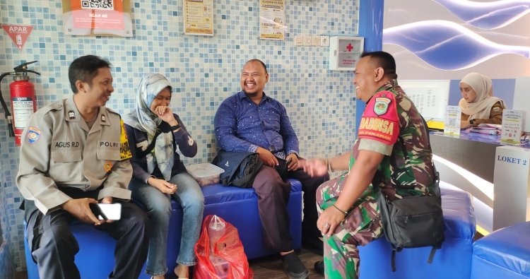 Babinsa Panjunan Turun Langsung! Pendataan Warga dan Kendala Lapangan Jadi Perhatian