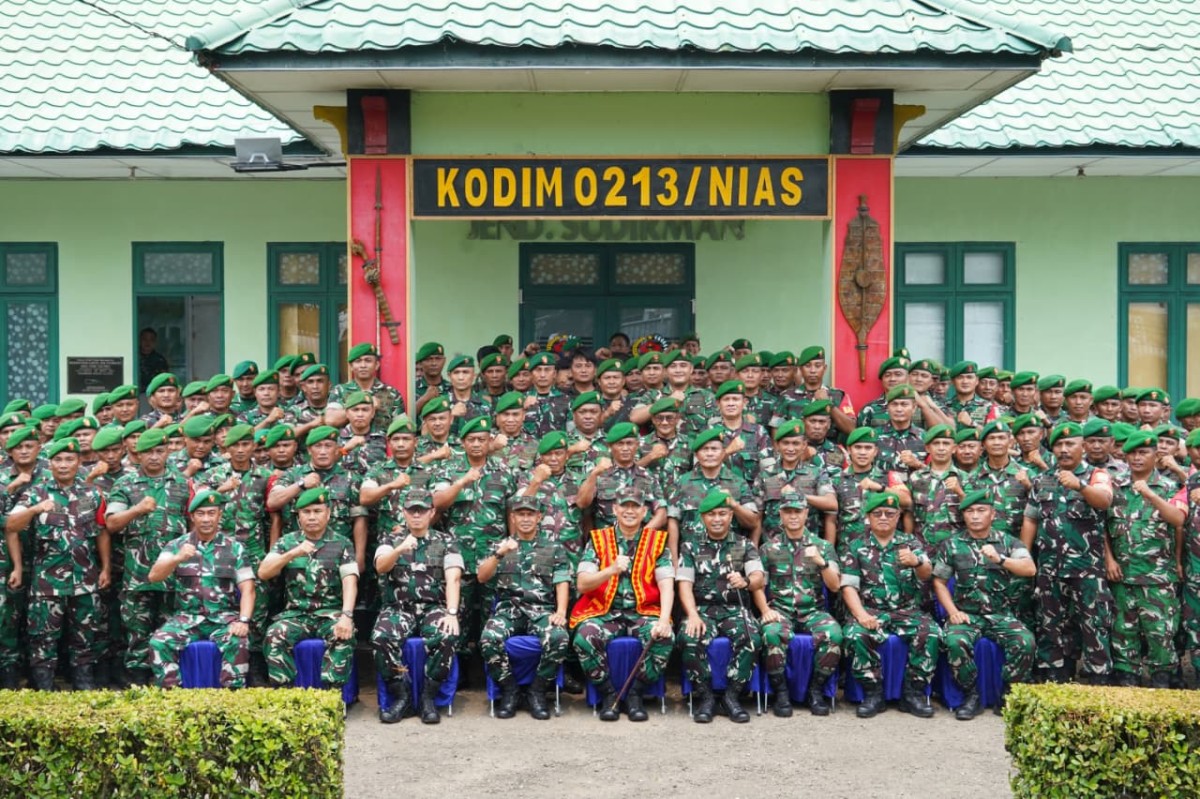 Kunjungan Kerja Pangdam I/BB di Kodim 0213/Nias, Tekankan Profesionalisme dan Pengabdian Prajurit