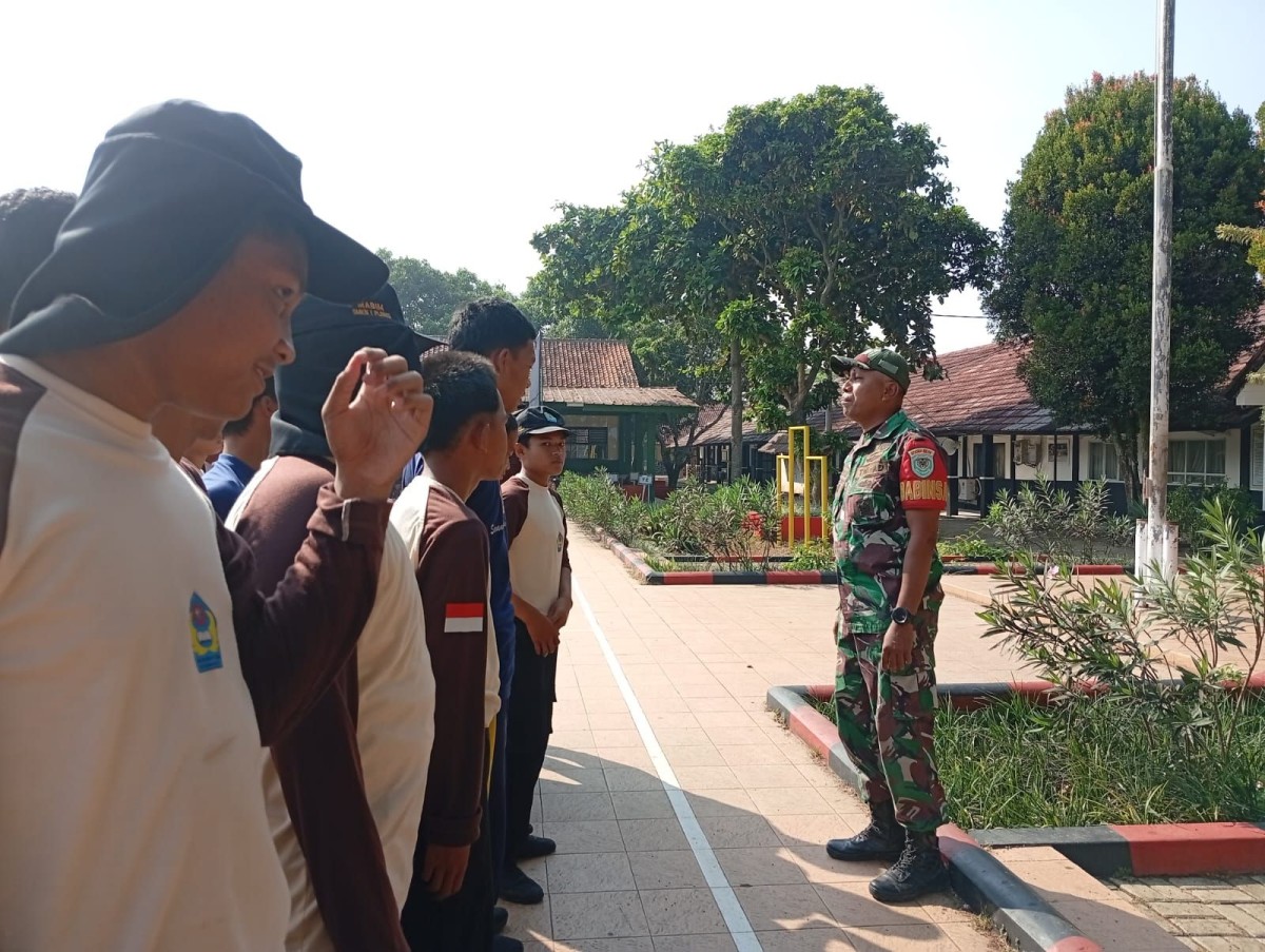 Pemberian Materi PBB Dan Wawasan Kebangsaan, Kepada siswa SMKN 1 Plered