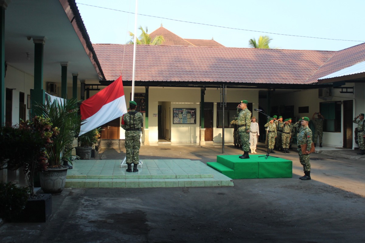 Disiplin dan Nasionalisme Prajurit Menjadi Penekanan dalam Upacara Bendera Kodim Tabanan