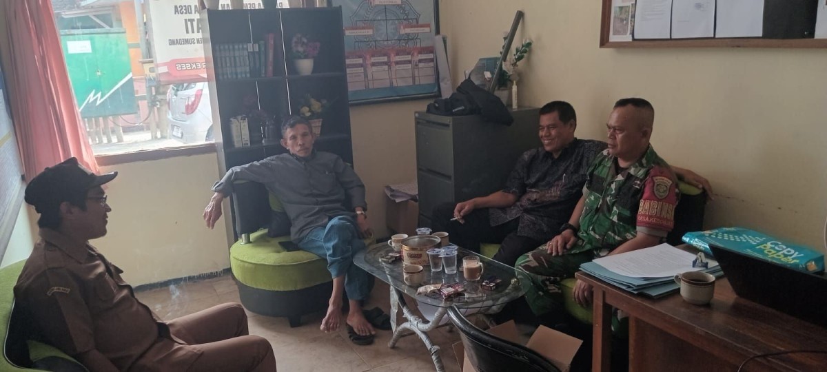 Babinsa Desa Kebon Jati Ajak Warga Dusun Bojongjati Tingkatkan Keamanan Lingkungan