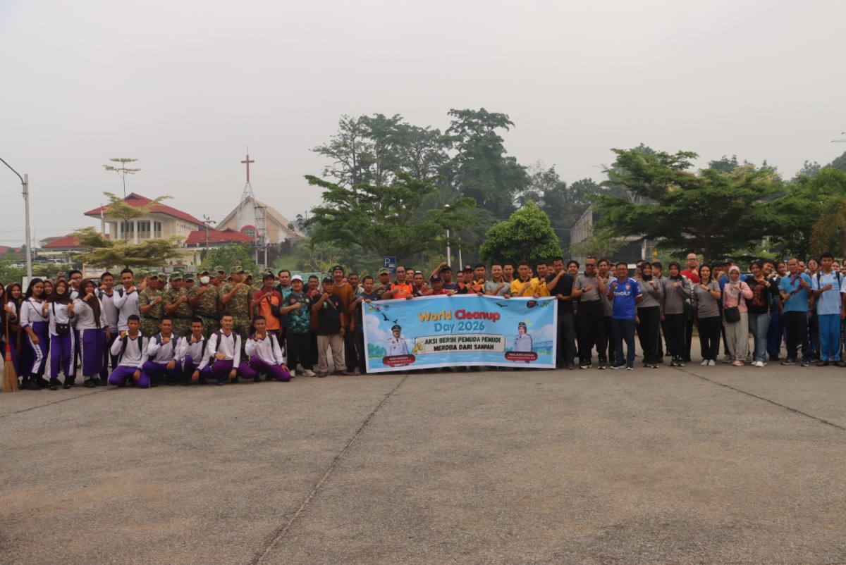 Peringati World Cleanup Day 2026, Kodim 1204/Sanggau Bersama TNI-Polri dan Pemda Gelar Karya Bakti