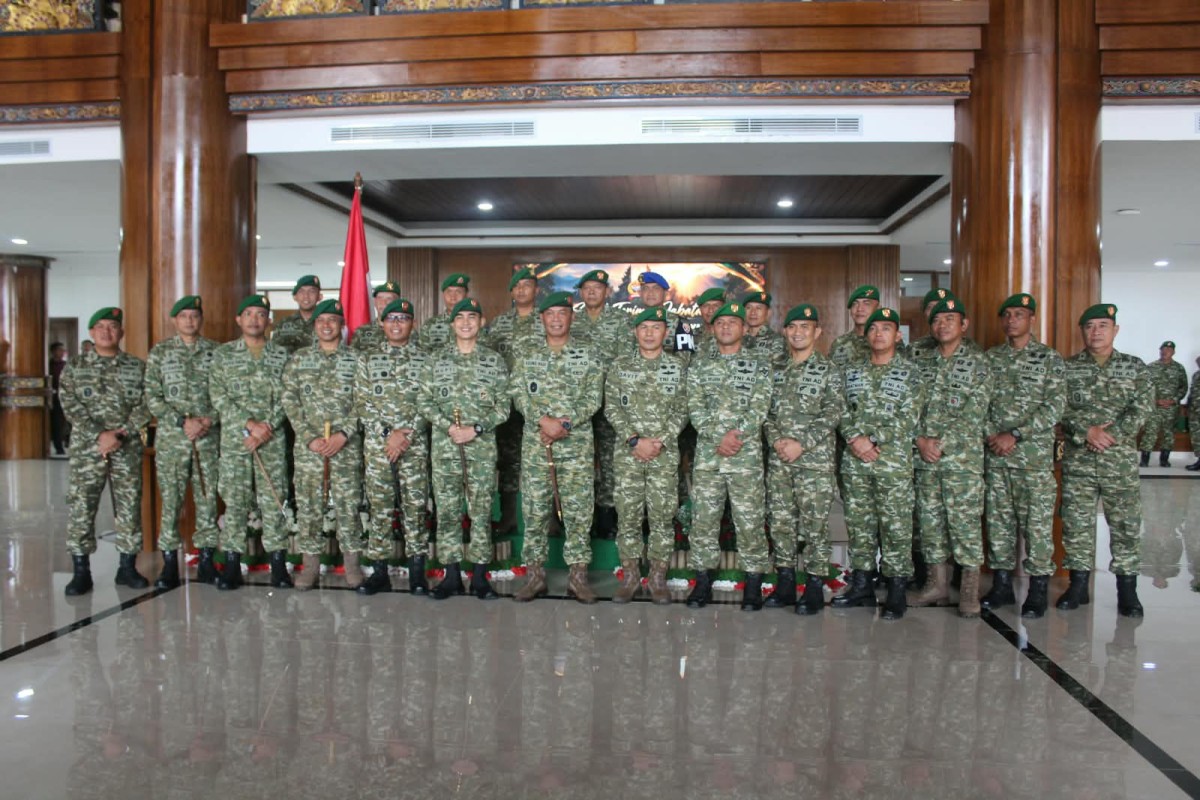 Pisah Sambut Dandim 1616/Gianyar, Danrem 163/WSA Tekankan Profesionalisme dan Sinergi