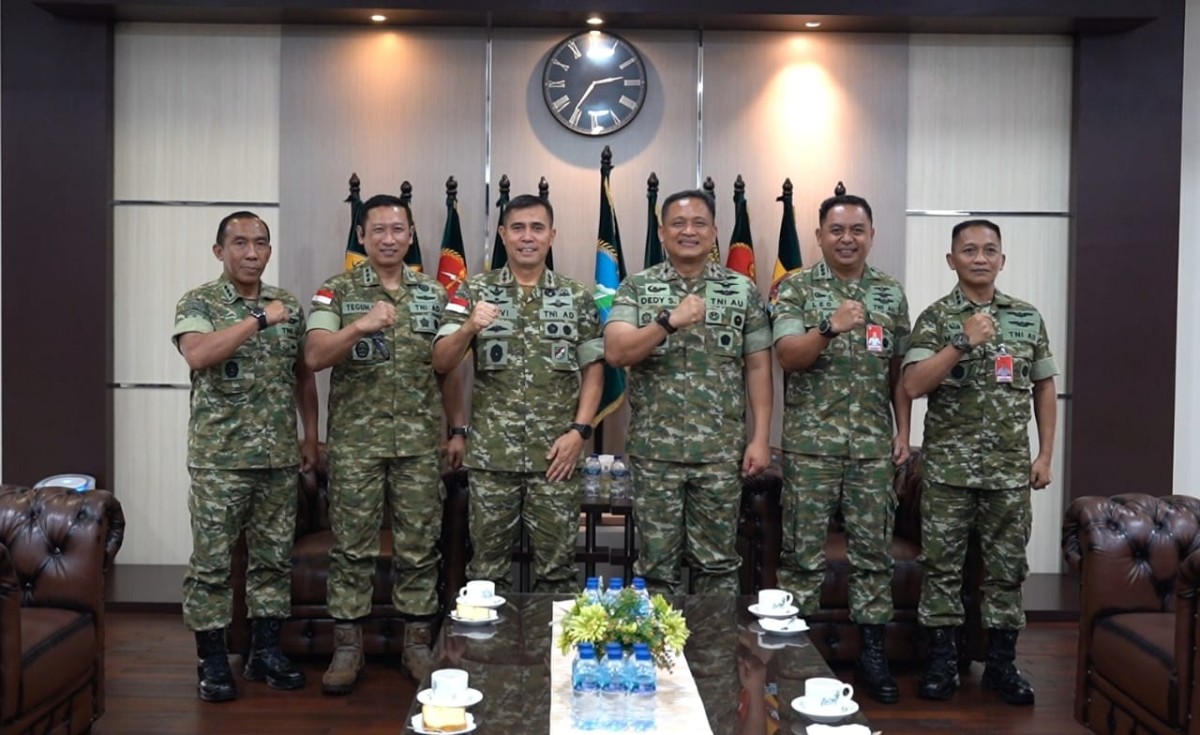 Pangdam XII/Tpr Terima Kunjungan Kehormatan Danlanud Supadio