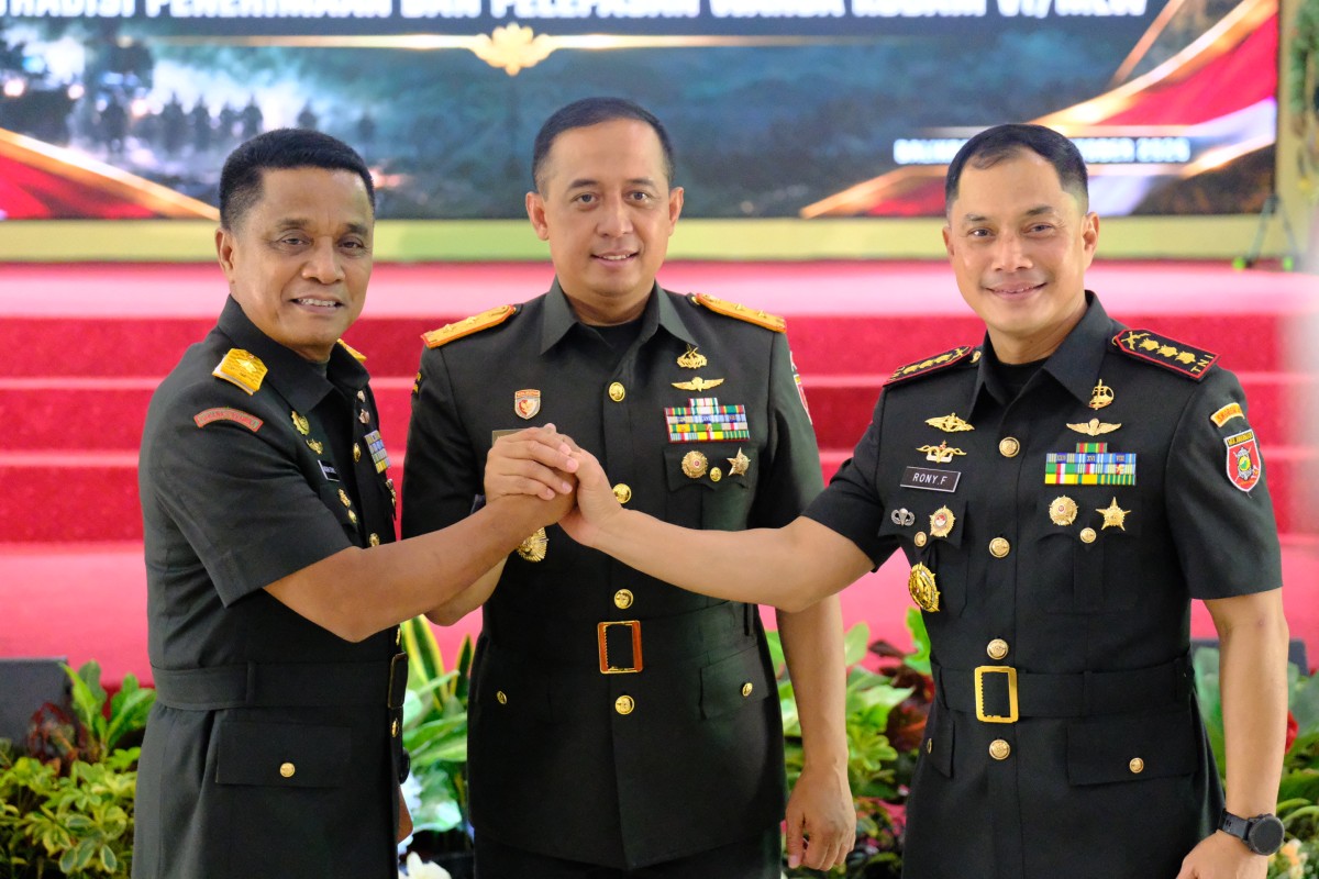 Pangdam VI/Mlw Pimpin Sertijab Pejabat Strategis, Rotasi Jabatan Untuk Mulawarman Semakin Profesional